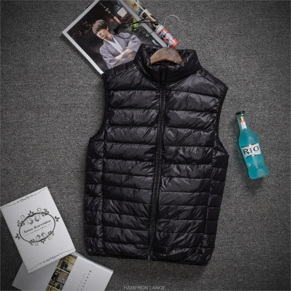 2018 men White Duck Down Jackets male Autumn Winter Warm Coat sleeveless Ultralight Down coats new Windproof hooded clothing man