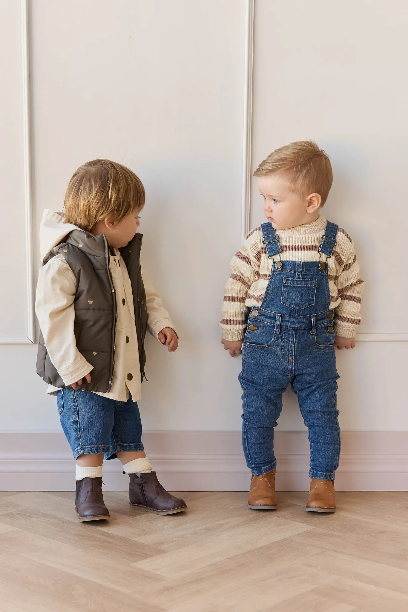 Rudi Puffer Vest - Acorn Wolf