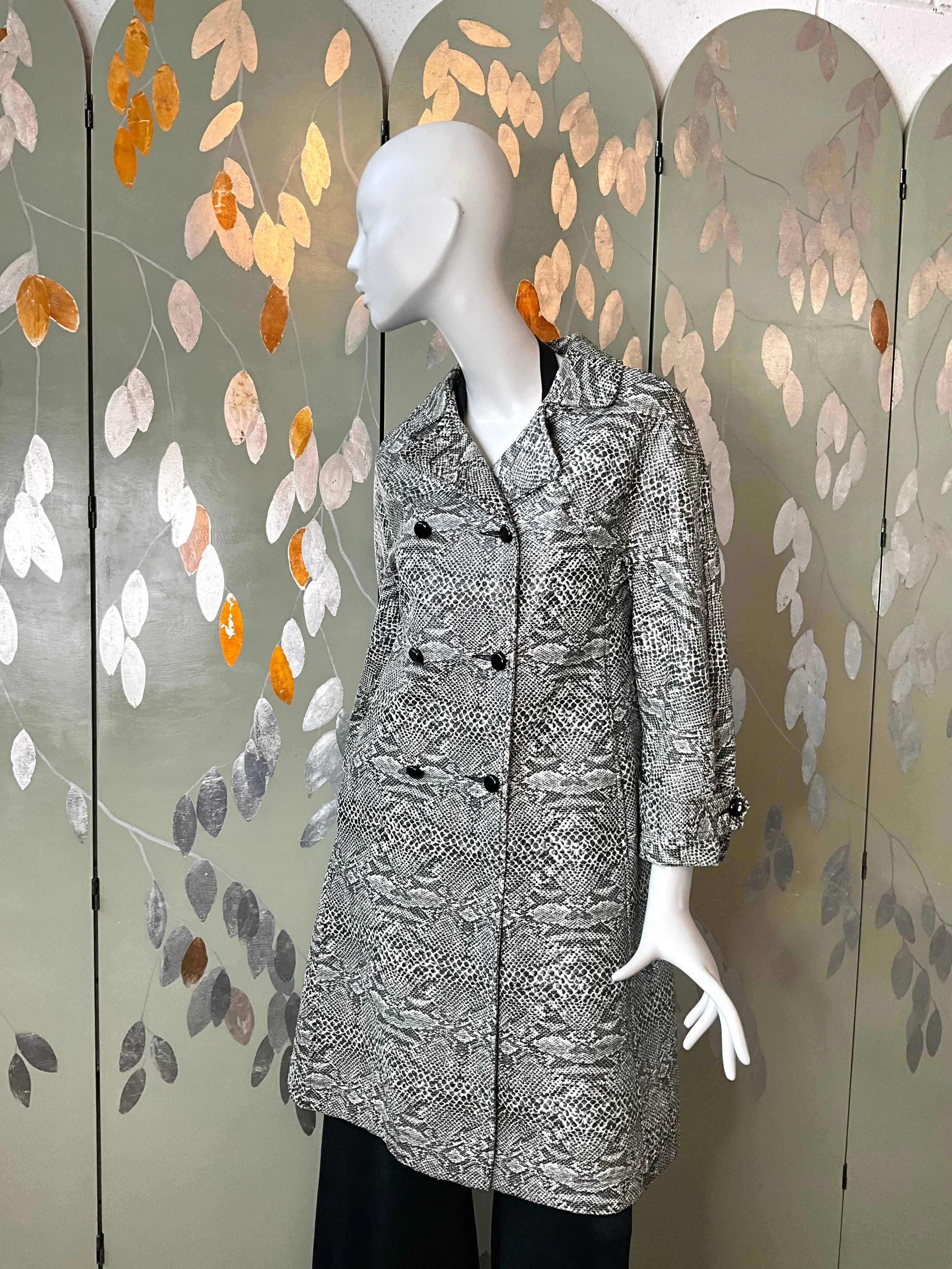 Vintage 2000s Y2K Black and White Vinyl Snakeskin Coat, Small
